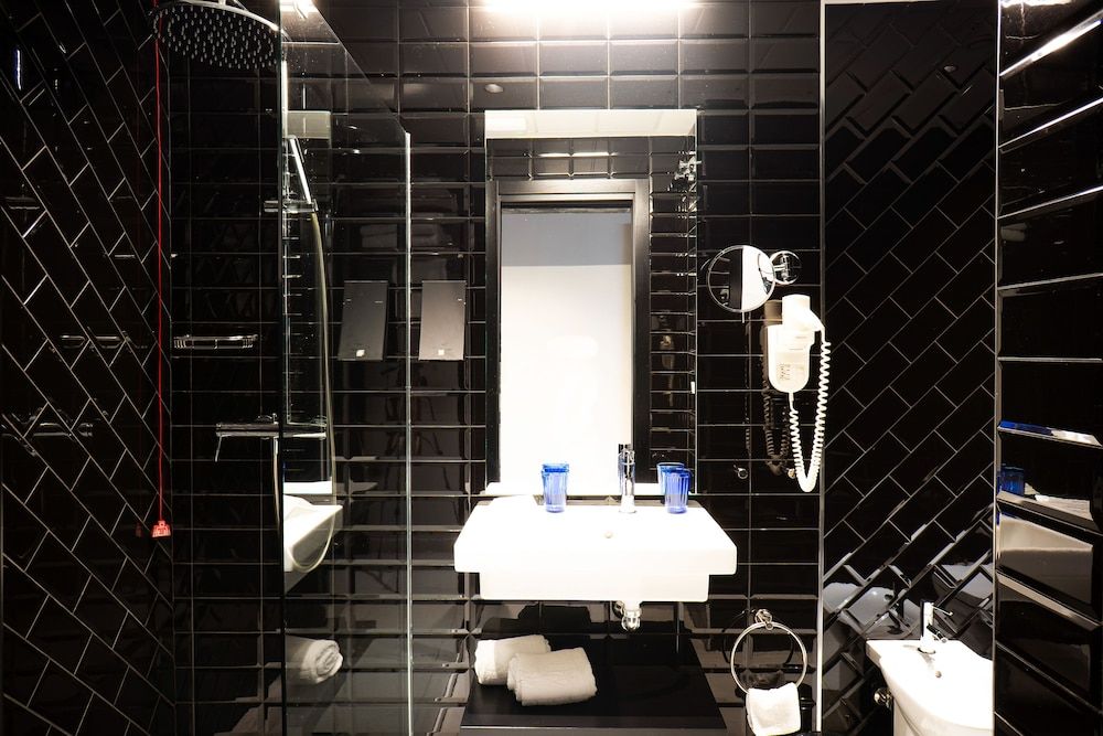 Costa del Sol Torremolinos Hotel Economy Double Room 6