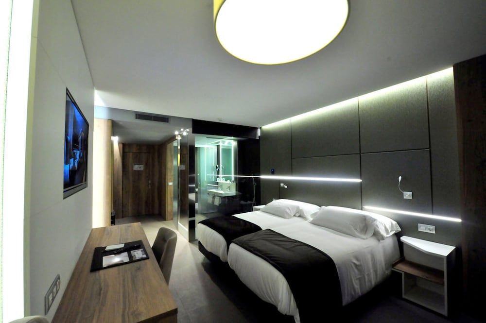 Hotel Spa Ciudad de Binefar Premium Room (2 People) 2