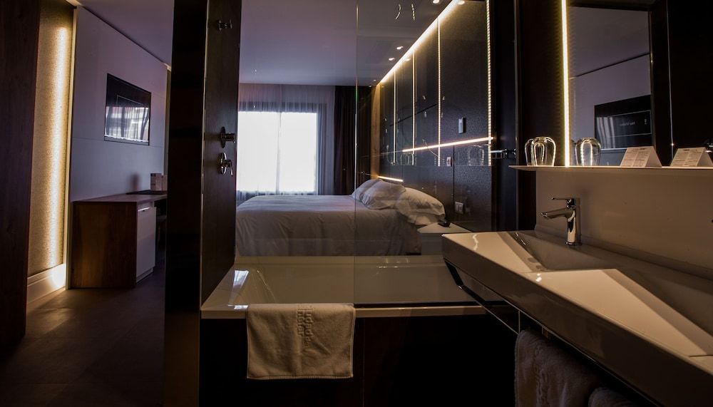 Hotel Spa Ciudad de Binefar Premium Room (2 People) 3