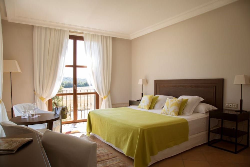 Junior Suite Deluxe, Garden View