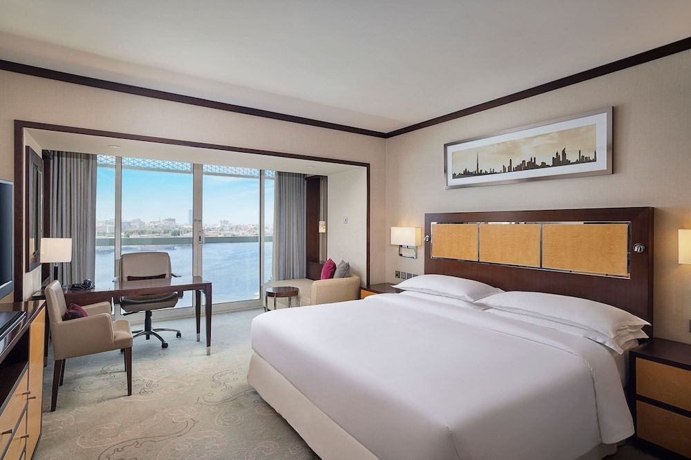 Deluxe Room, 1 King Bed, Non Smoking (View)