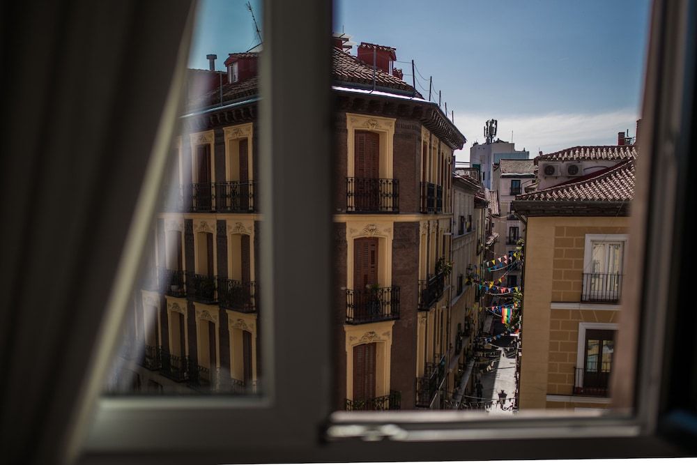 Apartamentos Cruz Light & Bright Penthouse near Puerta del Sol 25