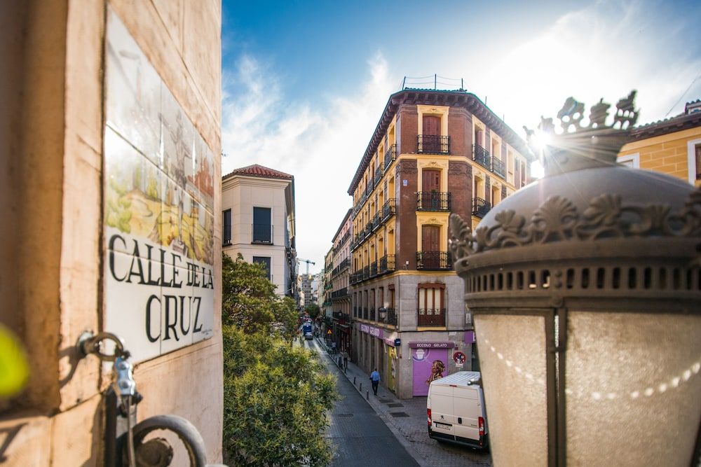 Apartamentos Cruz Comfy Loft near Puerta del Sol - 2 min walk 10