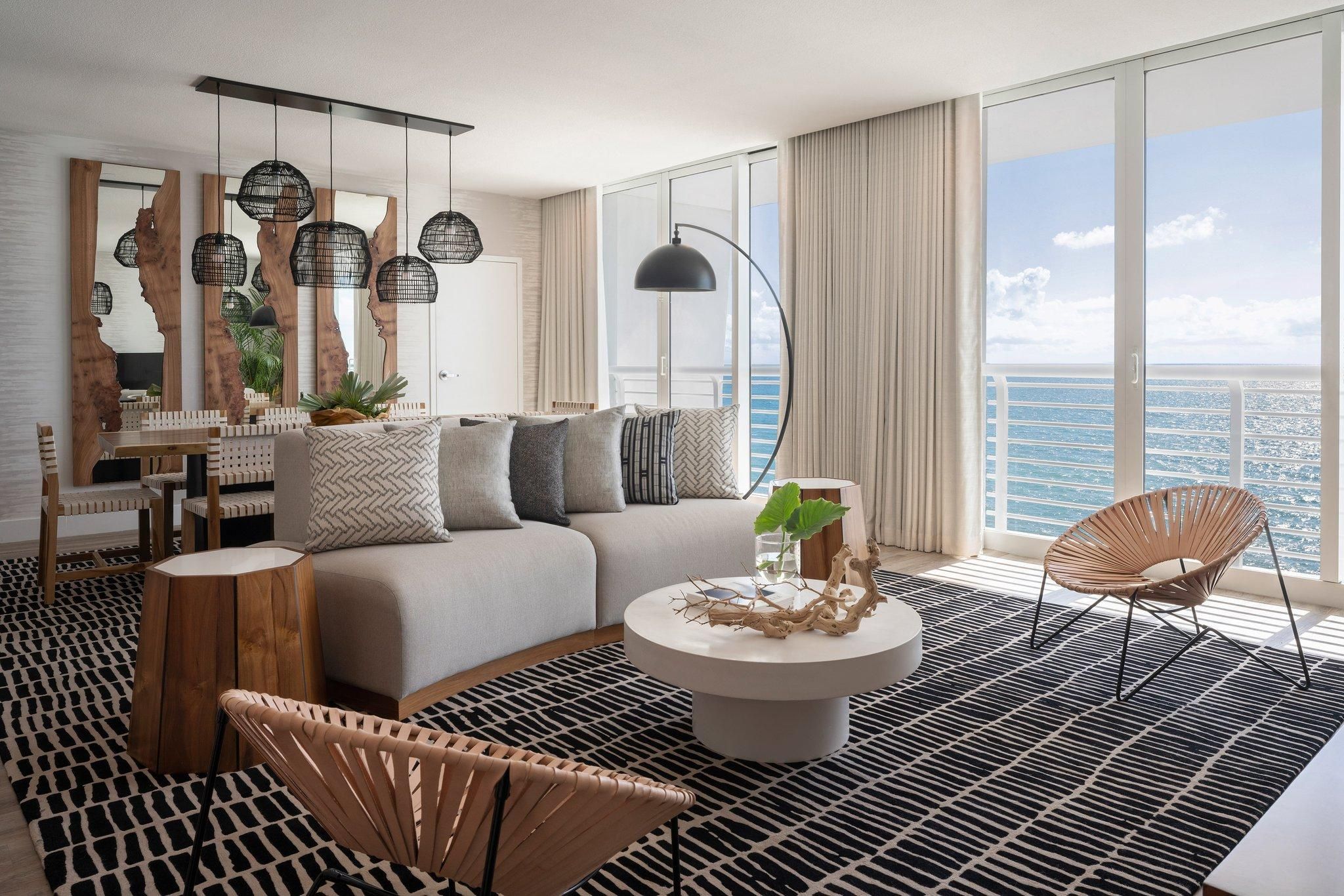 Royal Palm, 1 Bedroom Presidential Suite, 1 King, Ocean view, Corner room, Top floor, Whirlpool