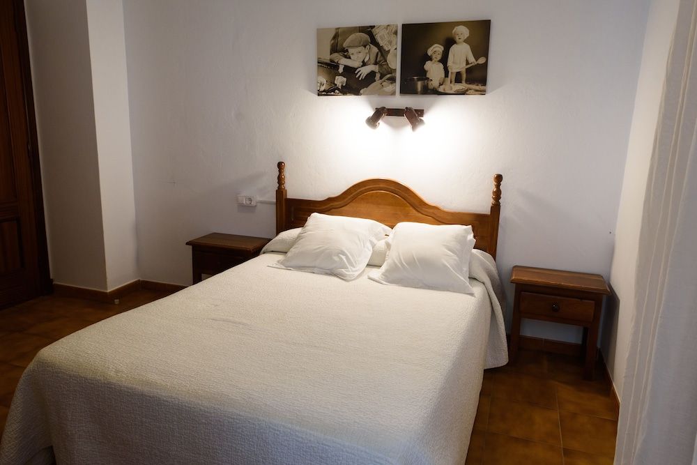 Hostal La Isla Double Room 4