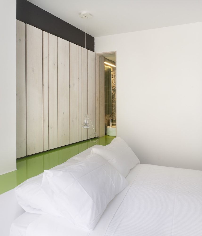 Moure Hotel Double or Twin Room 2