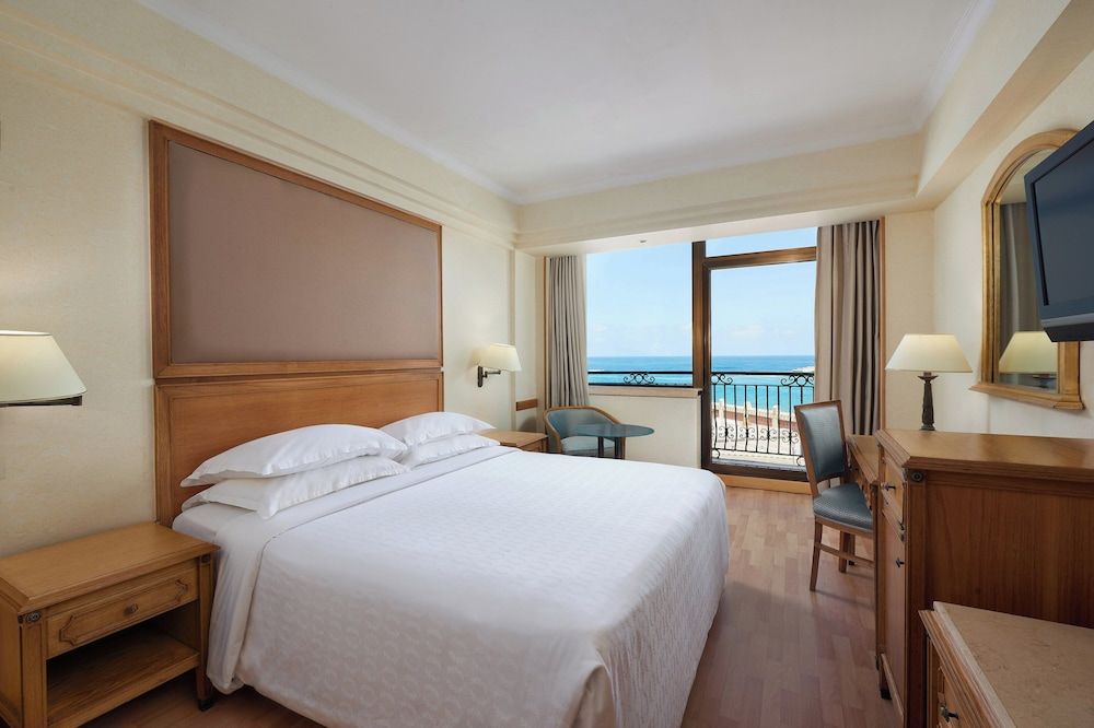 Room, 1 Queen Bed, Balcony, Sea View
