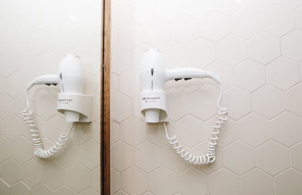 Málaga Premium Hotel Quadruple Room, 1 Bedroom, City View 8