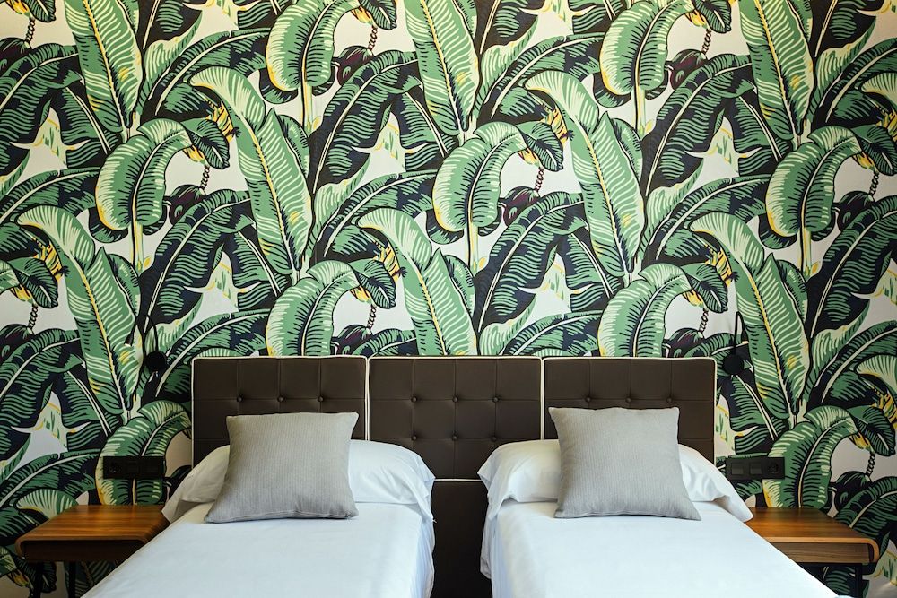 Málaga Premium Hotel Quadruple Room, 1 Bedroom, City View 6