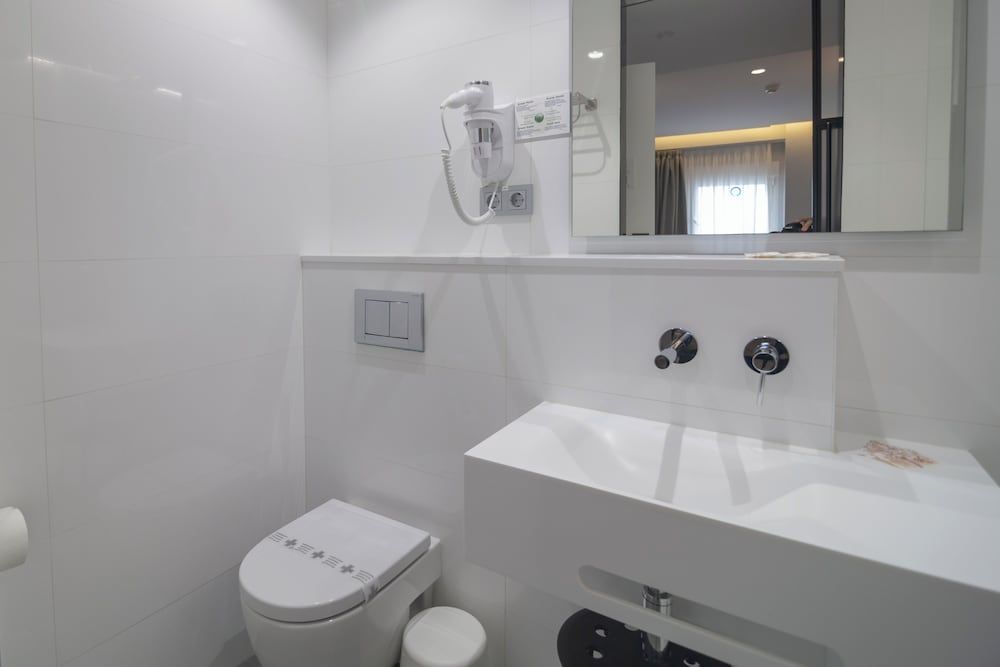 Hotel La Milagrosa Classic Room 2