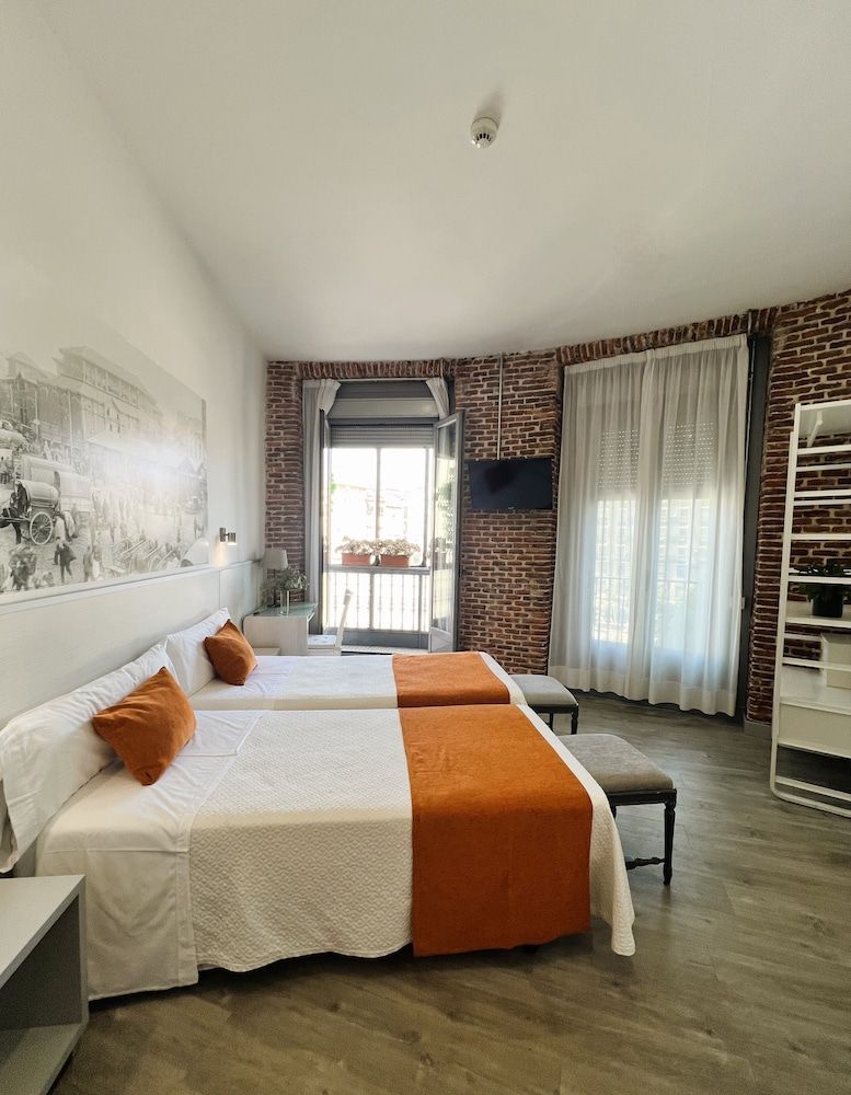 undefined Hostal San Lorenzo 2