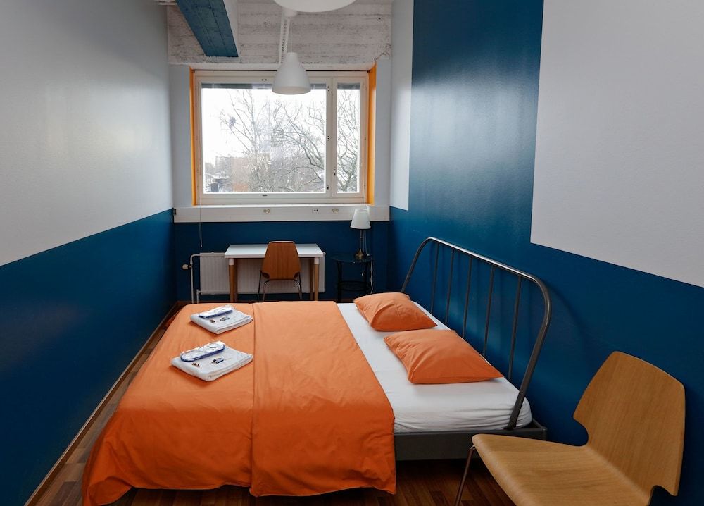 CheapSleep Helsinki - Hostel Double Room, Shared Bathroom 4