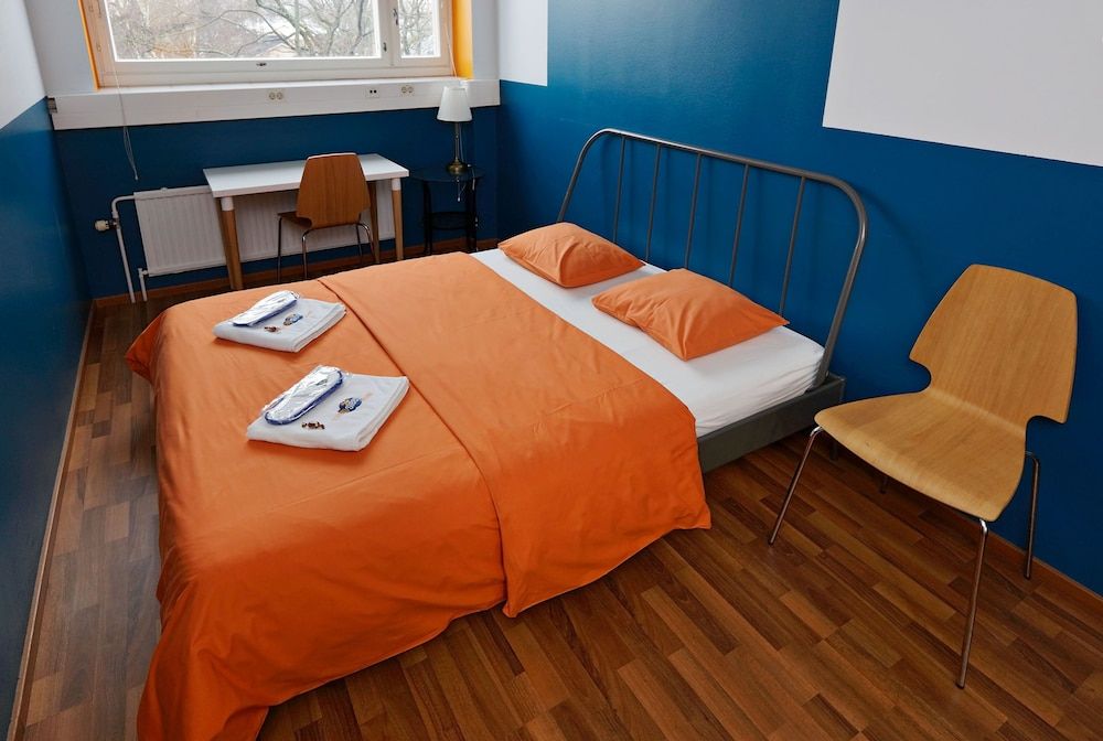 CheapSleep Helsinki - Hostel Double Room, Shared Bathroom 5