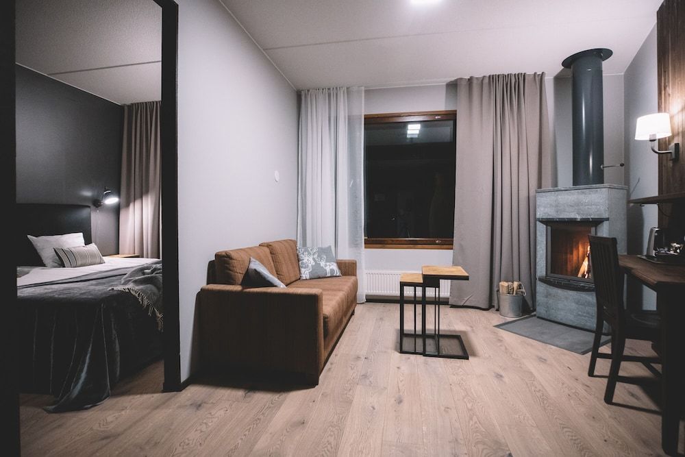 Santa's Hotel Aurora & Igloos Superior with Sauna and Fireplace 4