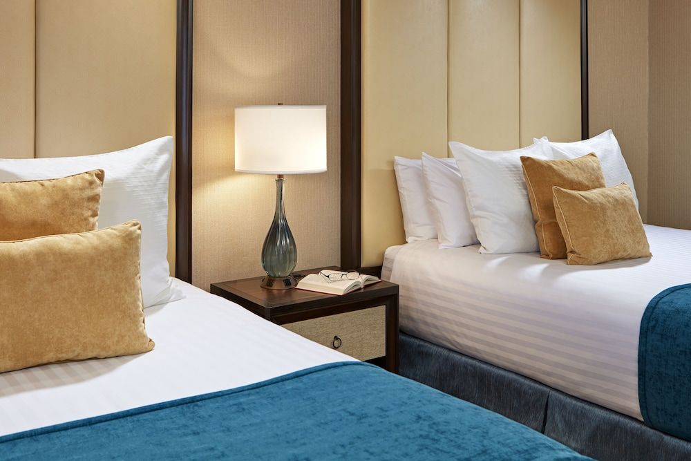 undefined Empress Hotel of La Jolla 8