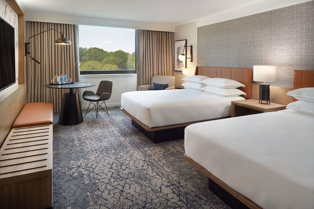 Traditional Room, 2 Queen Beds (Hearing Accessible, w/ Roll-in Shower)