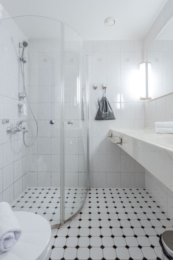 Holiday Club Turun Caribia Standard Twin Room 6