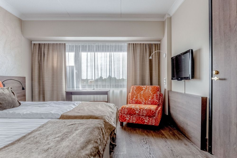 Holiday Club Turun Caribia Standard Twin Room 4