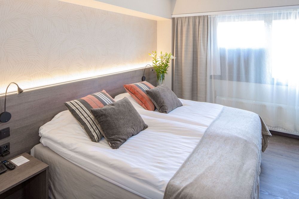 Holiday Club Turun Caribia Family Room, 1 King Bed with Sofa bed 2