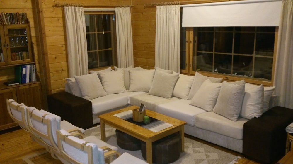 Villa Struka Villa, 4 Bedrooms, Sauna, River View 6