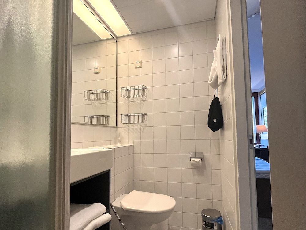 Hotelli Korpilampi Standard Twin Room 12