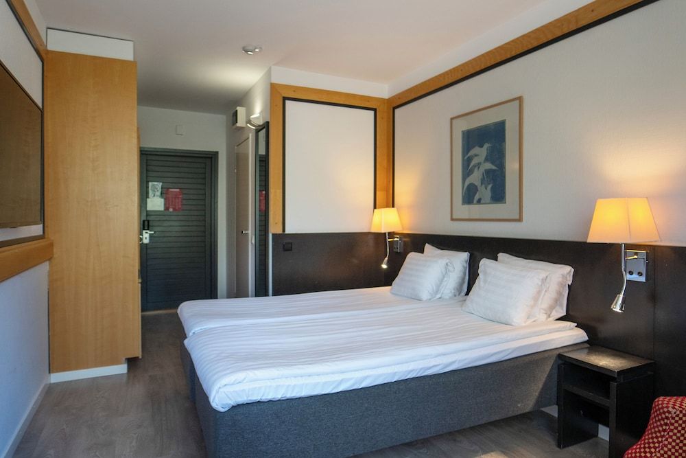 Hotelli Korpilampi Standard Twin Room 4