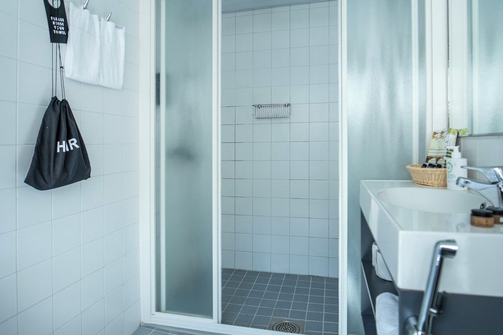 Hotelli Korpilampi Comfort Twin Room 10