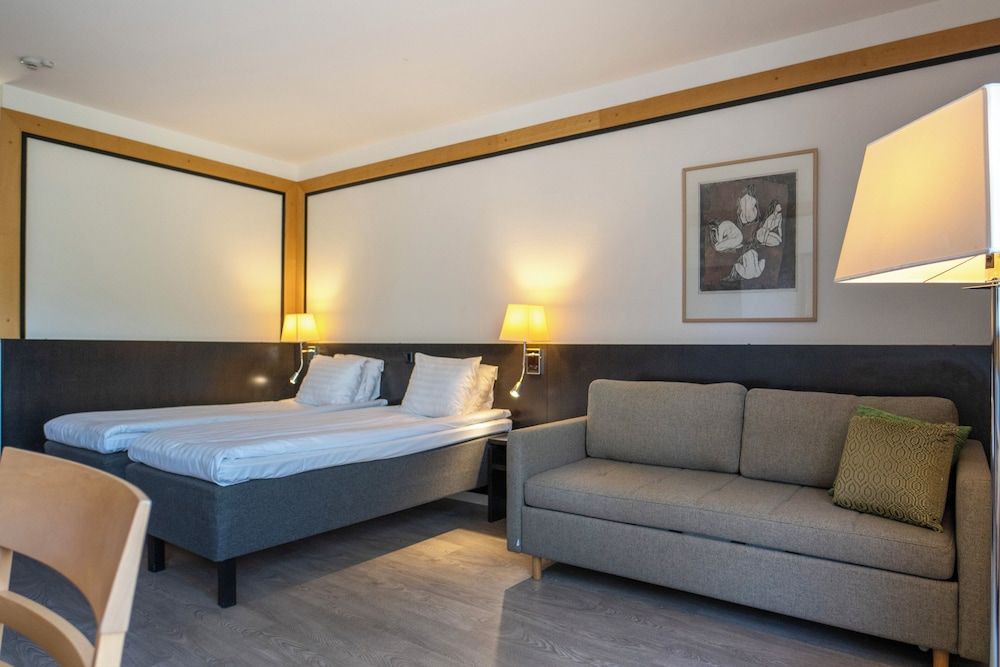 Hotelli Korpilampi Comfort Twin Room 3