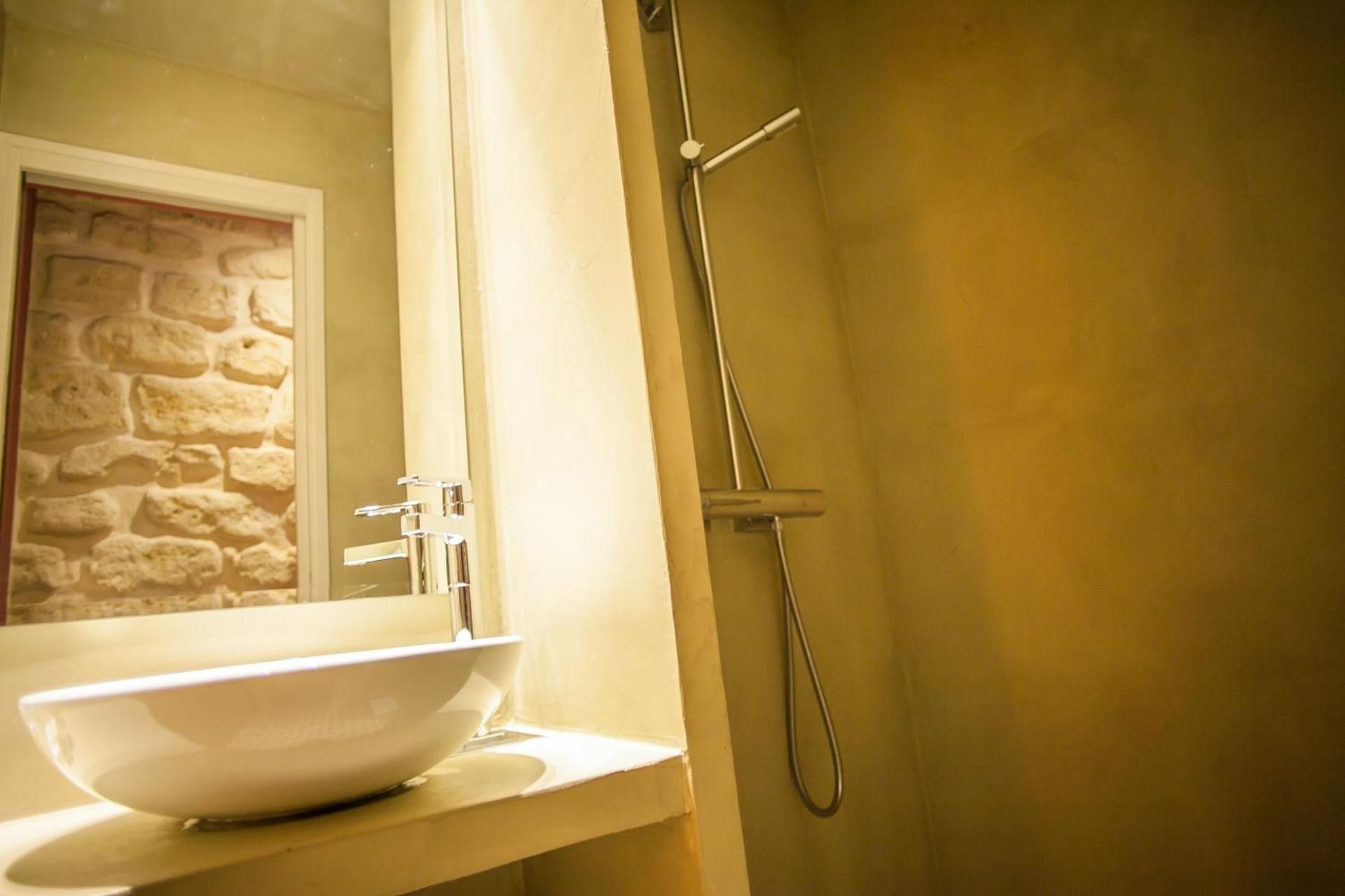 undefined Hotel Europe Saint Severin Paris 9