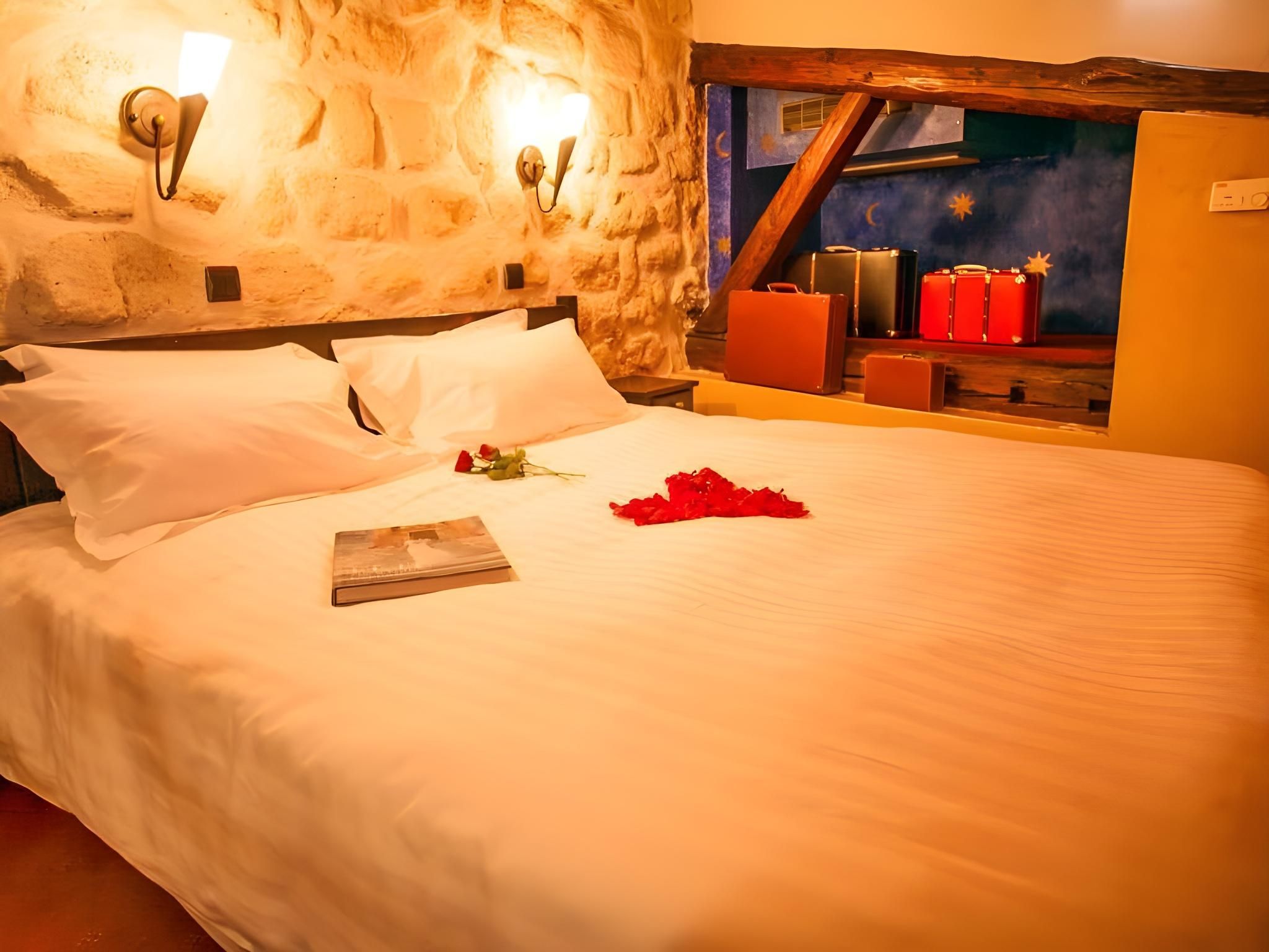 Junior Suite with Jacuzzi