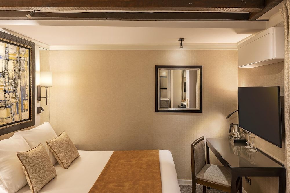 Best Western Plus Hotel Sydney Opera Classic Room, 1 Double Bed, Non Smoking (Small Room) 5