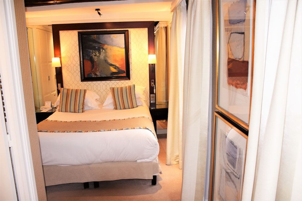 undefined Folkestone Opéra 10