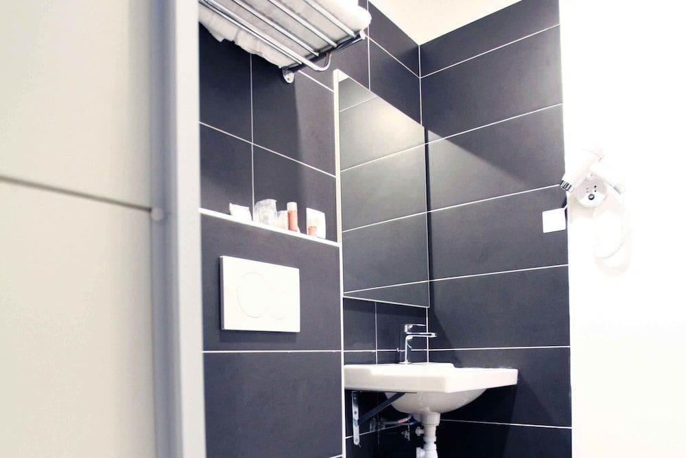 The Originals City, Glassy Hôtel, Marne-la-Vallée Est, Meaux Family Room 6