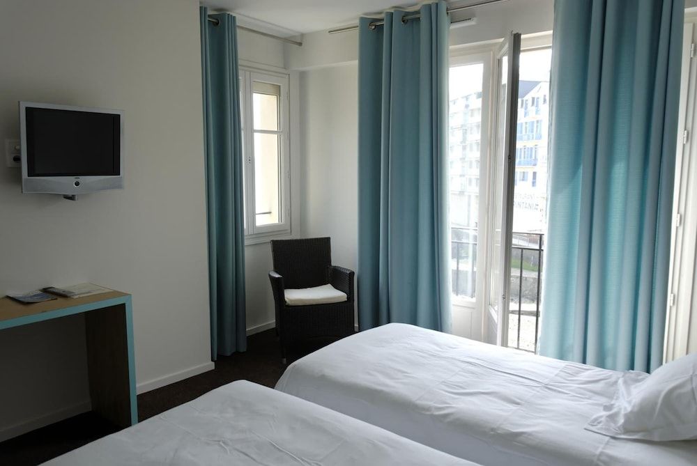 Hotel de la Vallee Superior Double Room, Sea View 6