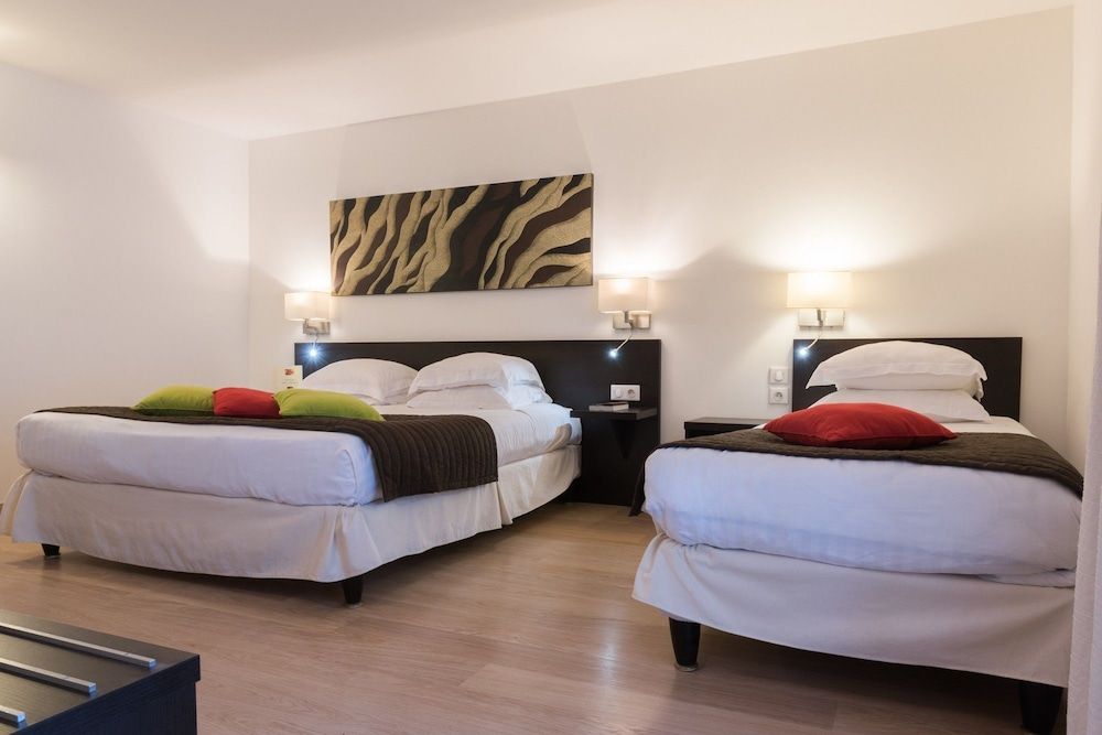 Superior Triple Room