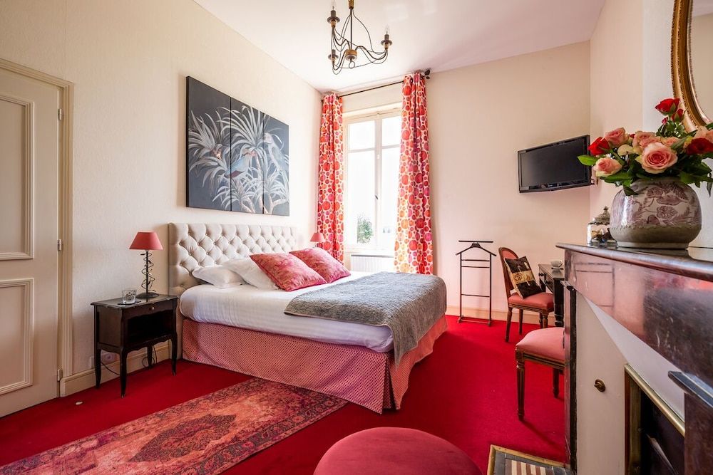 Room (Vinalia)