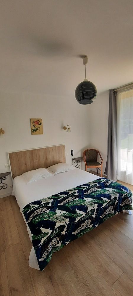 Basic Double Room