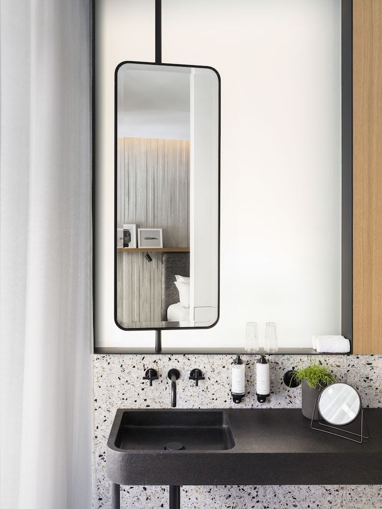 Hôtel National Arts et Métiers Signature Room 4