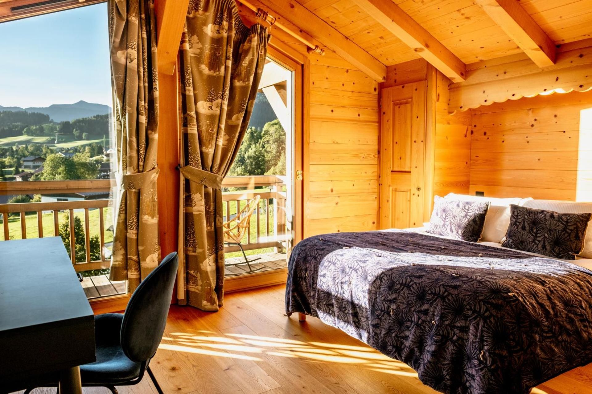 Superior Chalet