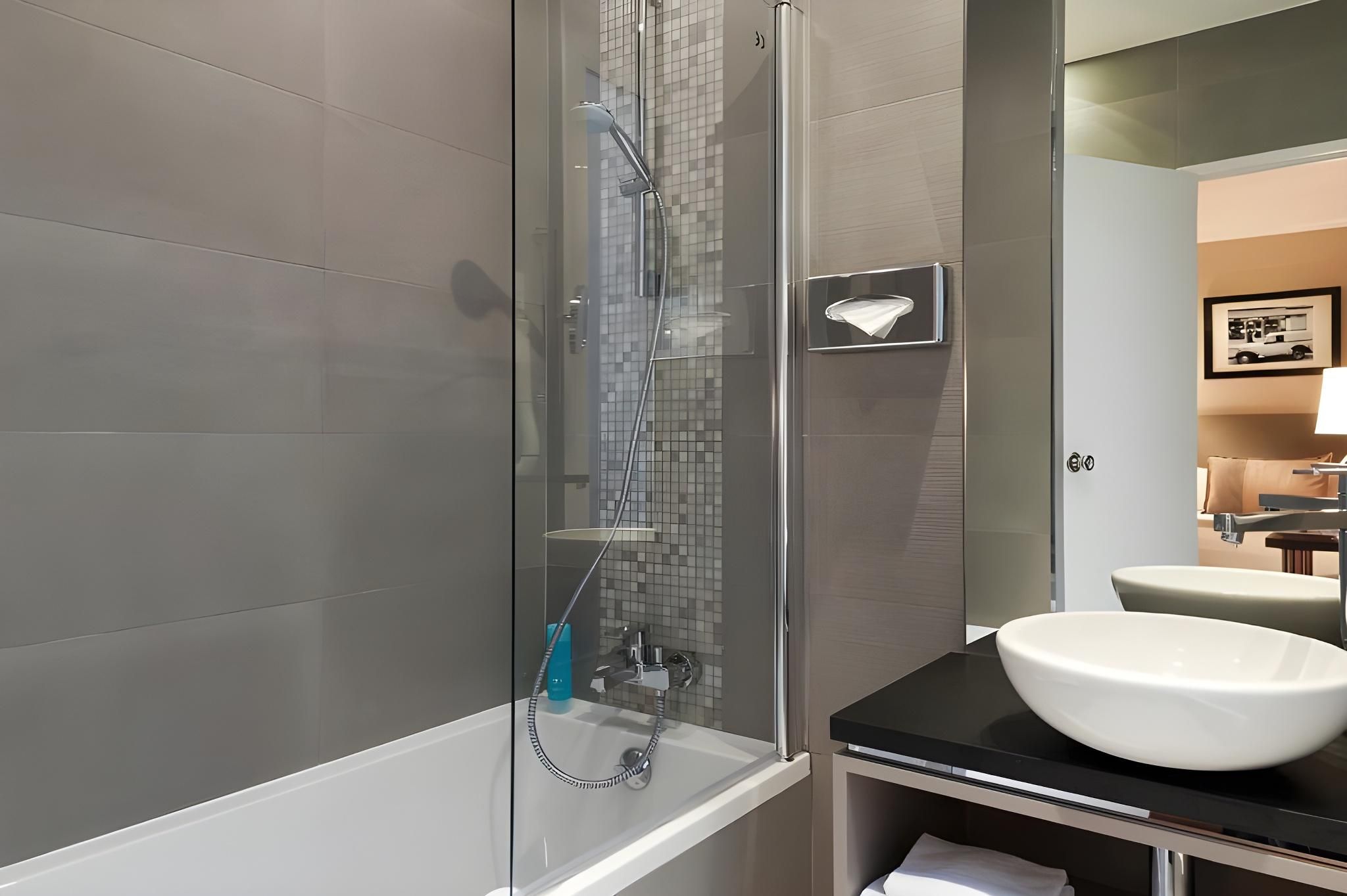 undefined Timhotel Opéra Madeleine 7