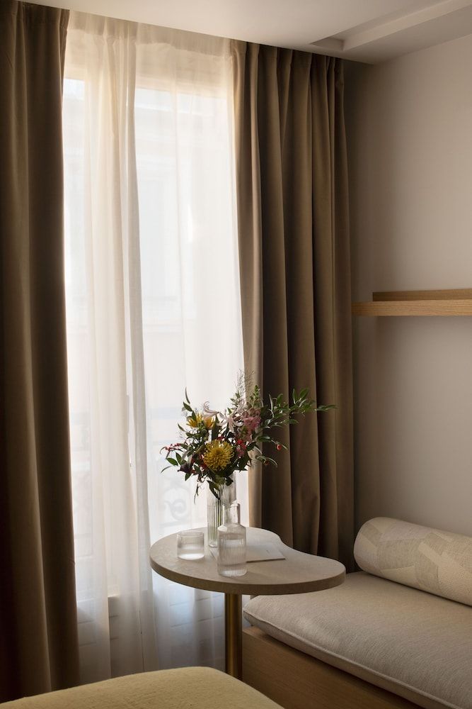 Nuage Hôtel Superior Room 5