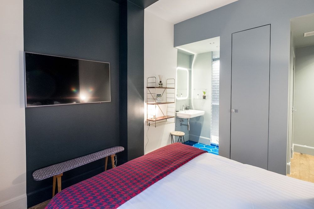 1er Etage SoPi Superior Double Room, 1 Queen Bed 12