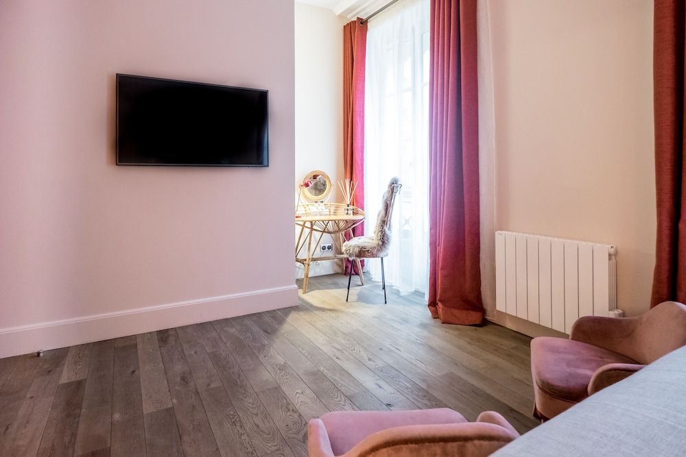 1er Etage SoPi Deluxe Double or Twin Room 15