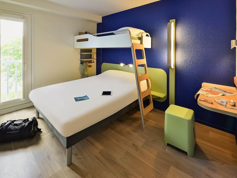 Triple Room, Multiple Beds