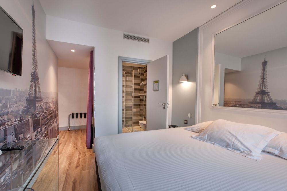 Stella Deluxe Double Room 2