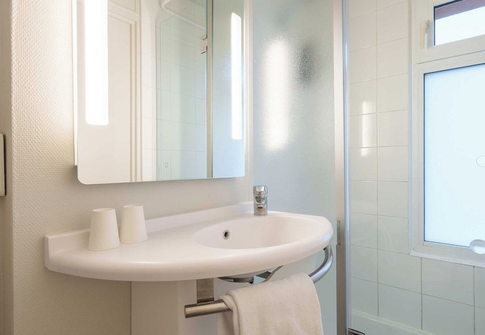 B&B HOTEL Troyes Centre Double Room, Non Smoking 6