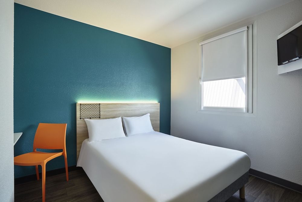 Room, 1 Double Bed, Private Bathroom (Cabrio)