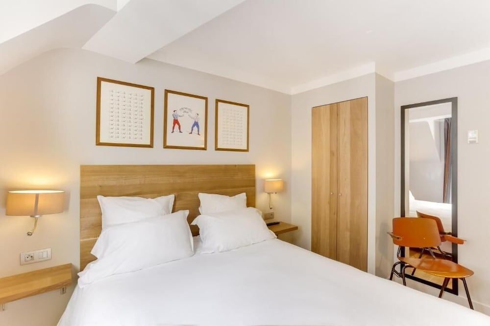 Hôtel Louvre Richelieu Comfort Double Room 4