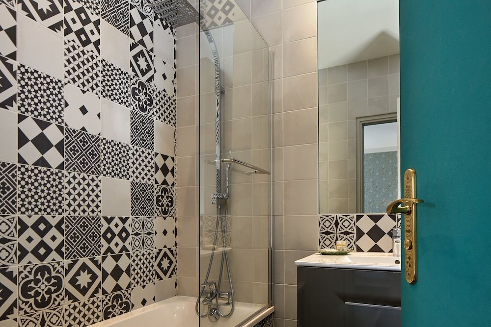 Hotel Le Vert Galant Comfort Double Room 7