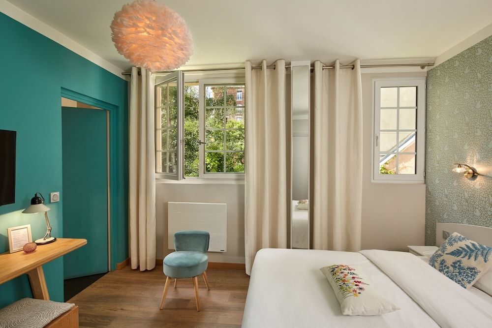 Hotel Le Vert Galant Comfort Double Room 10